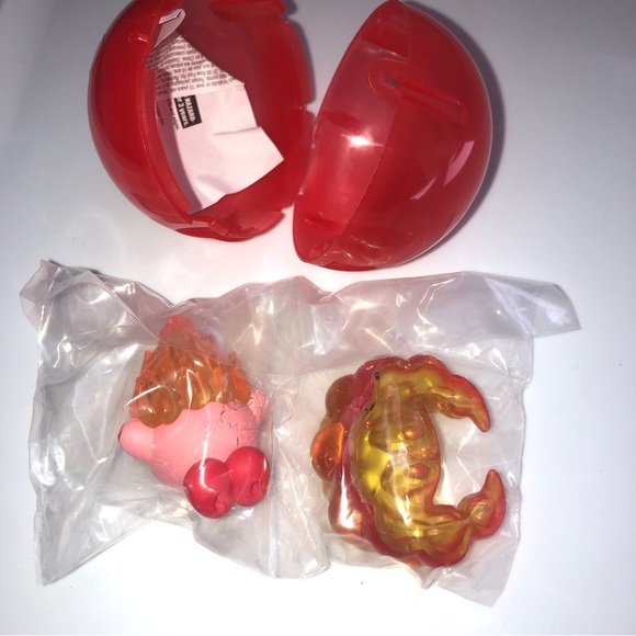 Nintendo Fire Kirby Figurine - Picture 2 of 2